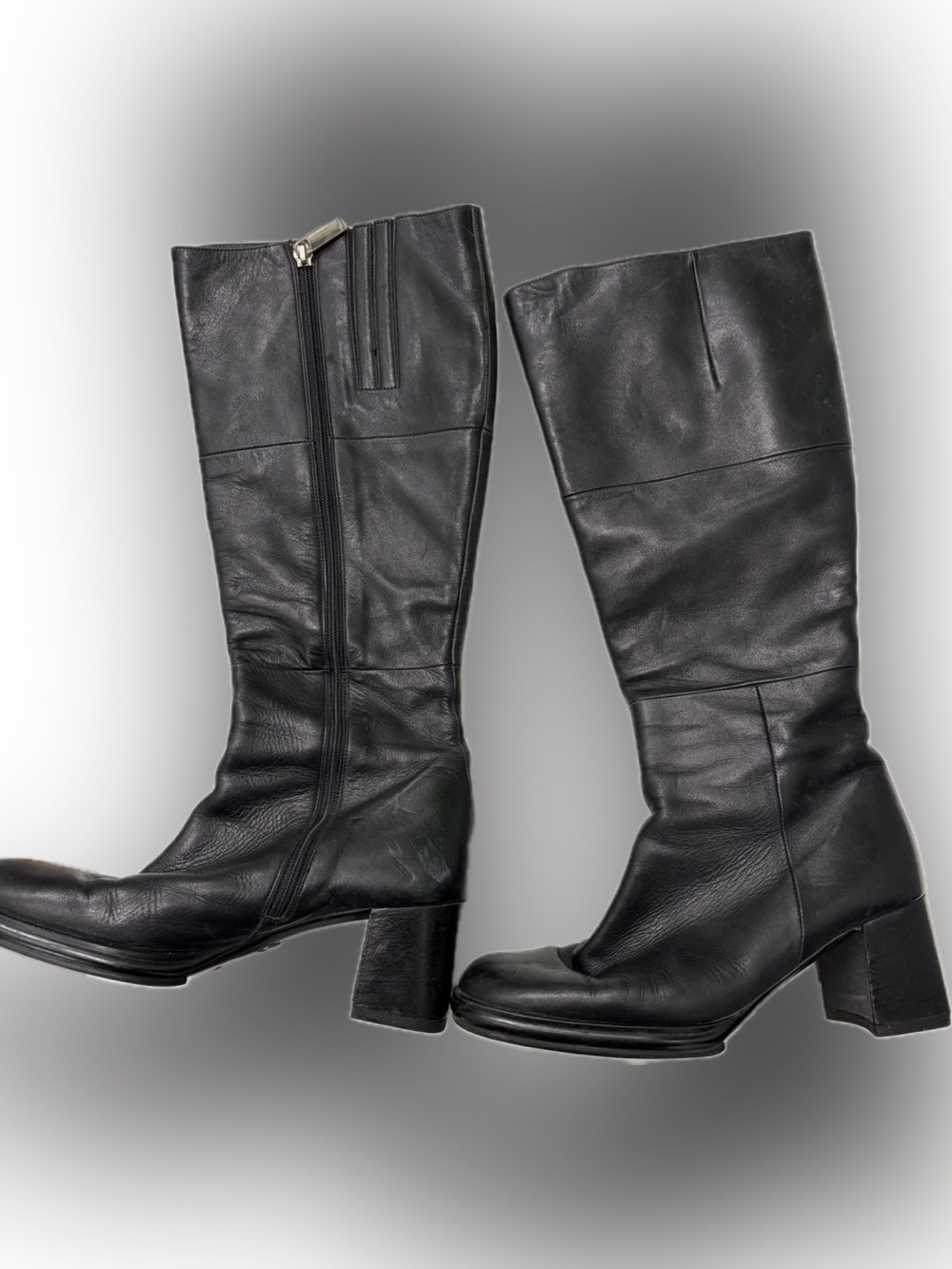 La Saunda Exquisite Black Leather Knee-High Block Heel Boots